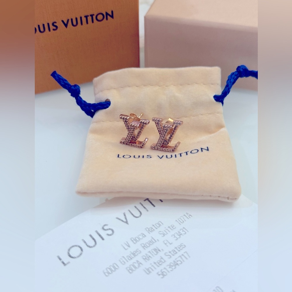 Sold! Louis Vuitton Iconic Earrings blush authentic - Picture 4 of 11